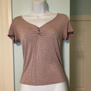 american eagle t shirt